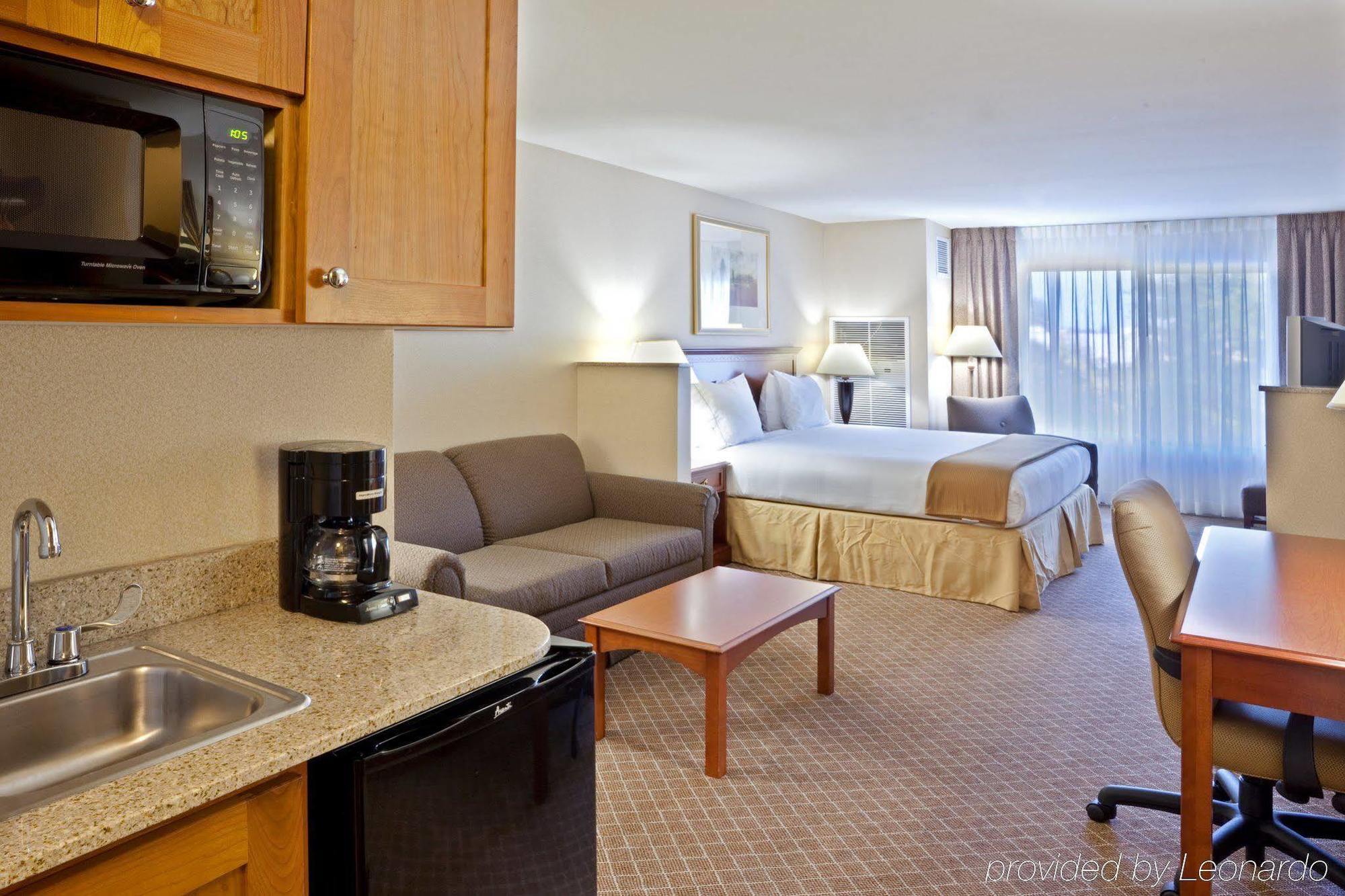 Holiday Inn Express & Suites Lacey - Olympia By Ihg Szoba fotó
