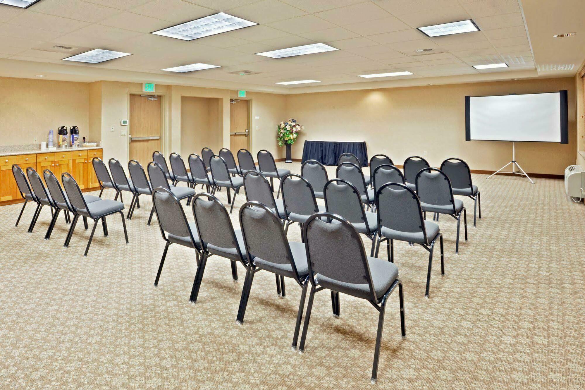 Holiday Inn Express & Suites Lacey - Olympia By Ihg Kültér fotó